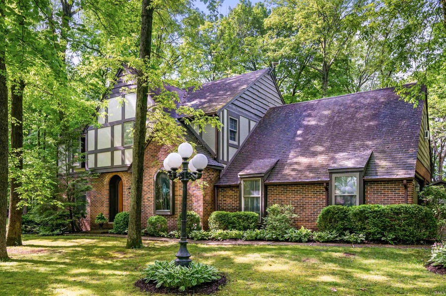 Anderson, IN Office & Realtors Carpenter Realtors, Inc.